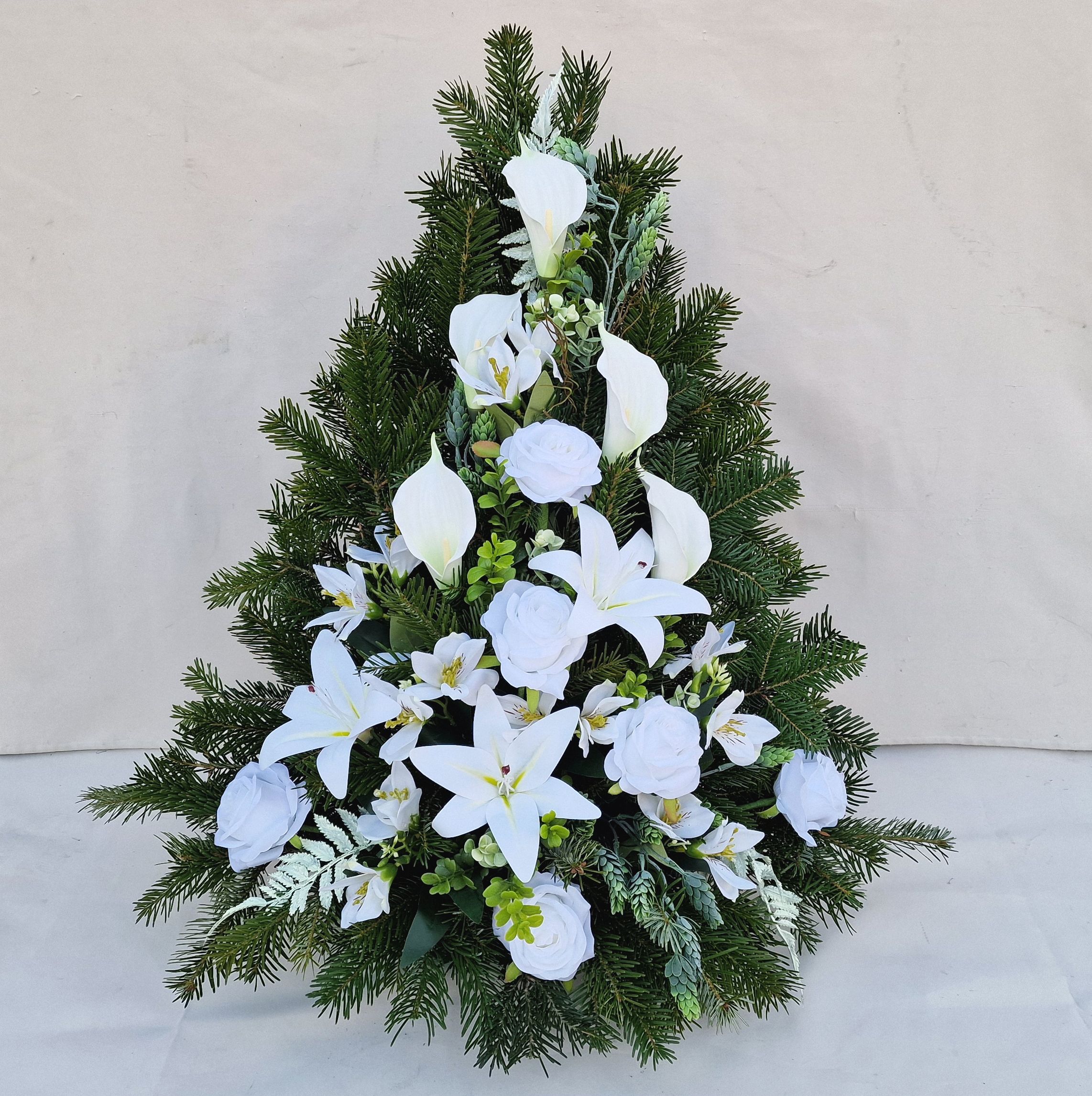 Koszorú - SELYEMVIRÁGOS Fehér katedrális