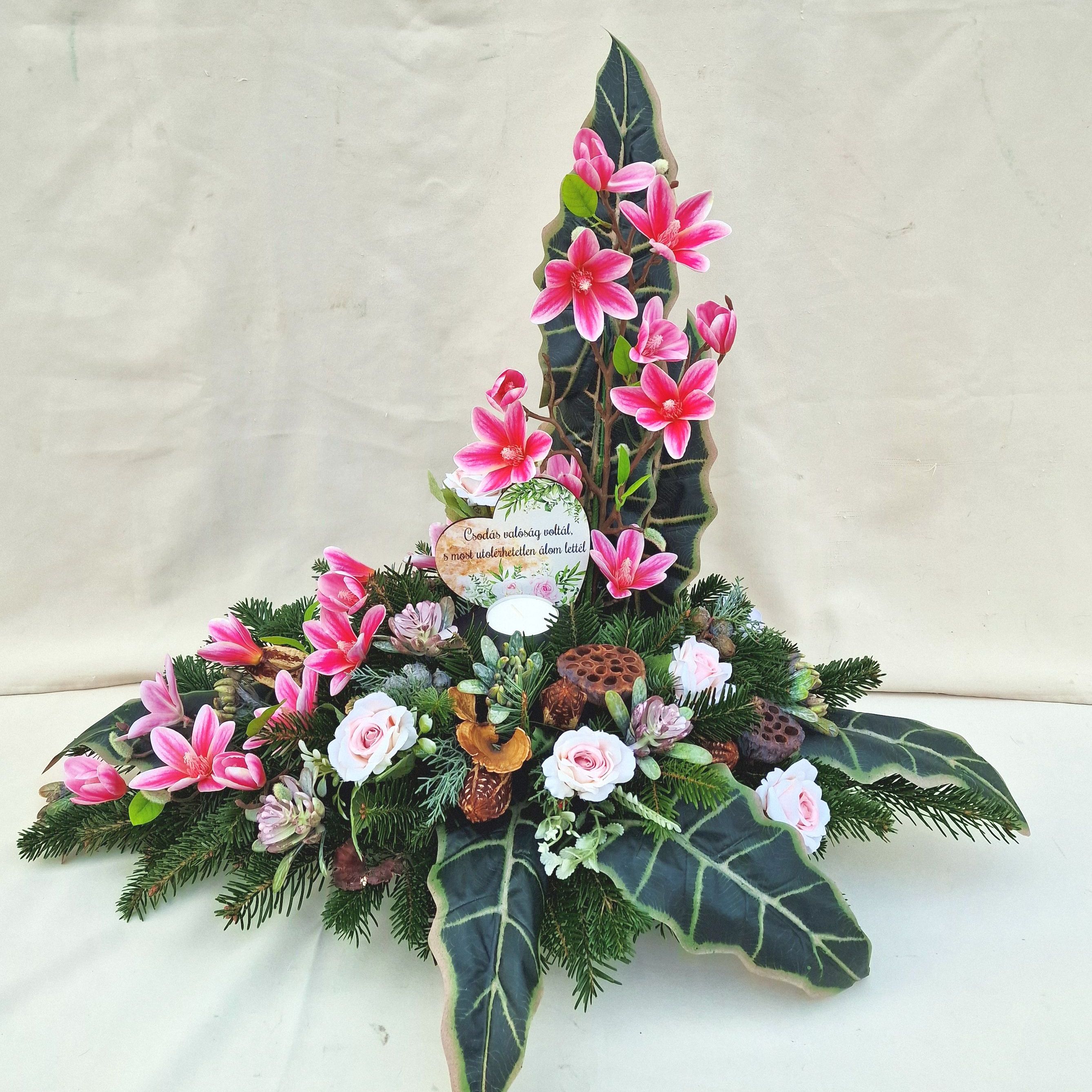 Koszorú - SELYEMVIRÁGOS asszimetrikus rózsaszín sírdísz