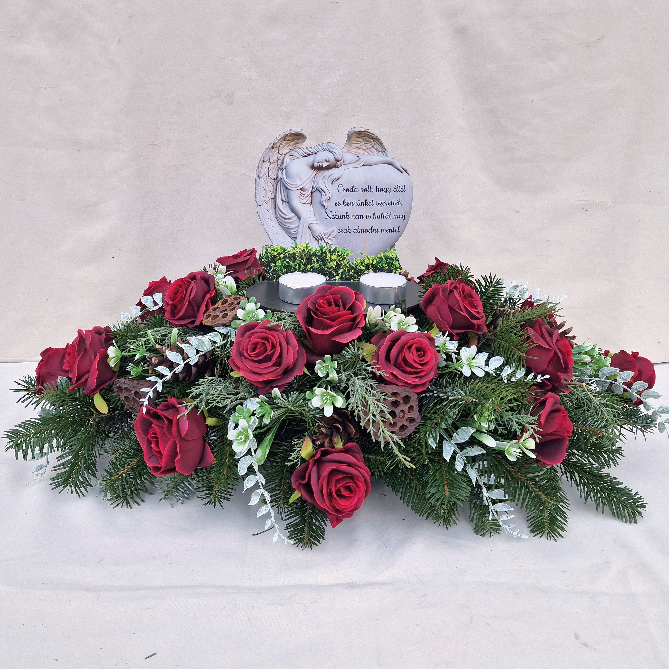 Koszorú - SELYEMVIRÁGOS  vörös rózsás sírdísz